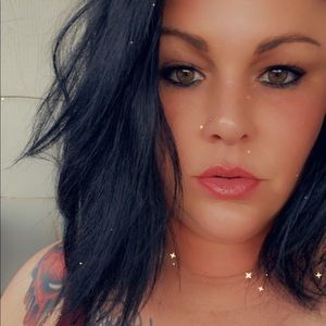 Meet your Posher, Lysbeth